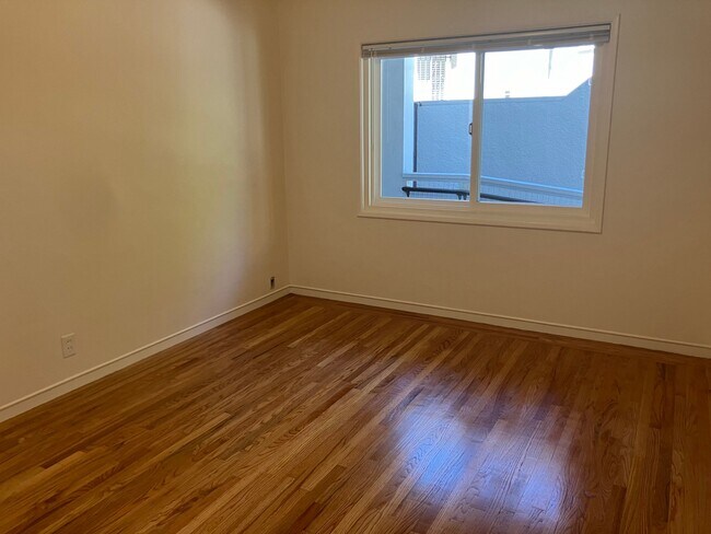 Foto del edificio - 411Wayne Ave