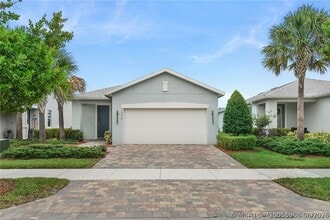 Building Photo - 10214 SW Captiva Dr