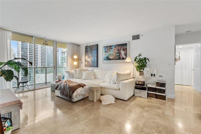Photo - 1155 Brickell Bay Dr Apartment