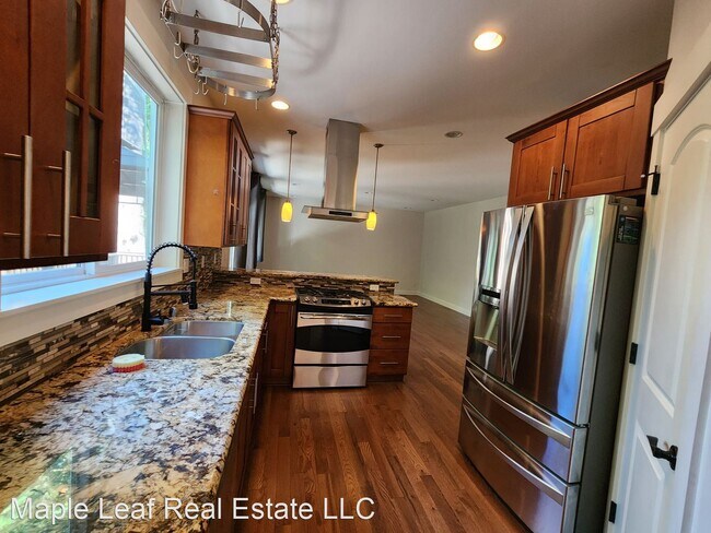 Foto del edificio - 4 br, 2.5 bath House - 7819 51st Pl NE