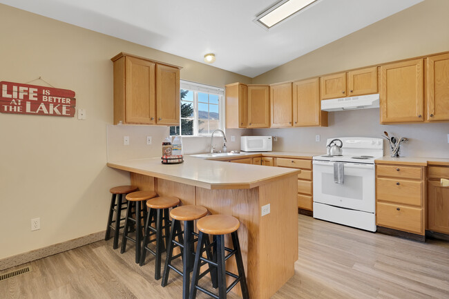 Building Photo - 129 N 100 W