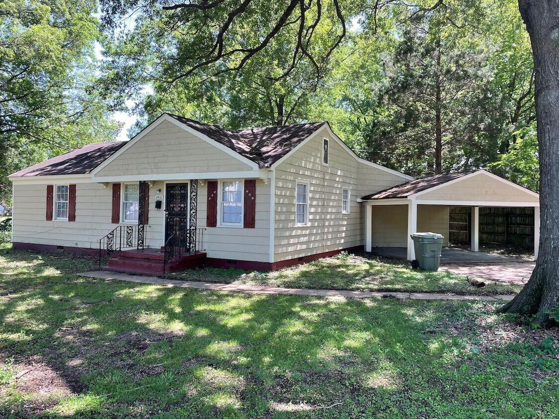 Primary Photo - 4827 Spottswood Ave