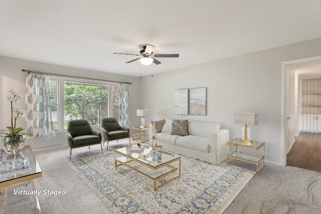 Foto del edificio - 23282 Forest Ln