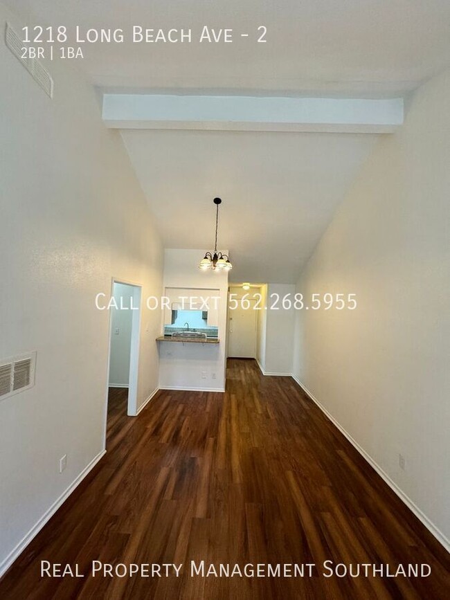 Foto del edificio - Beautifully Renovated 1 Bed / 1 Bath Apart...