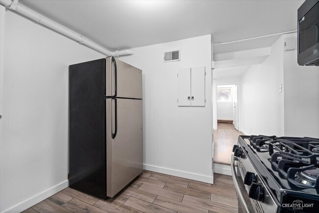 Building Photo - 505 E Jackson St