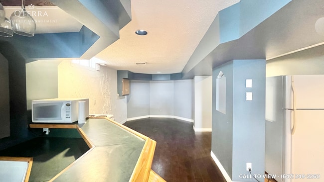 Building Photo - 3207 Maderna Rd