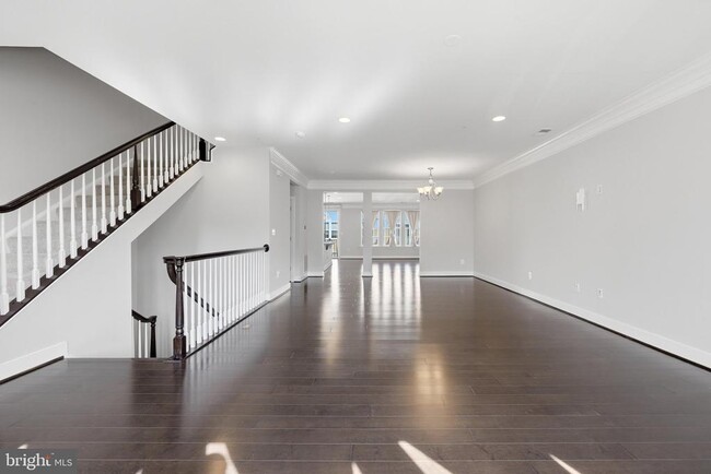 Building Photo - 43976 Vaira Terrace