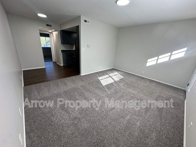 Building Photo - 2933 P St