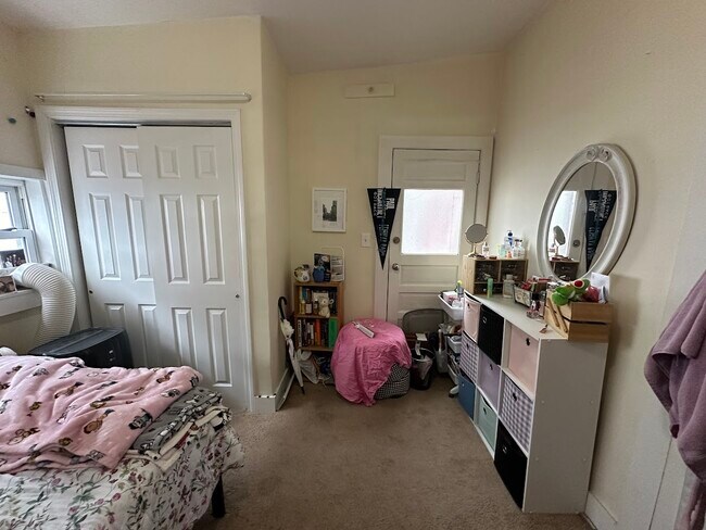 Foto del edificio - 58 Medford St