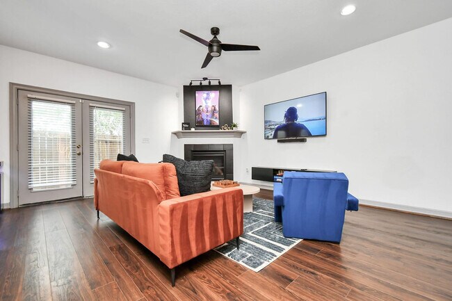 Foto del edificio - 2905 Baer St