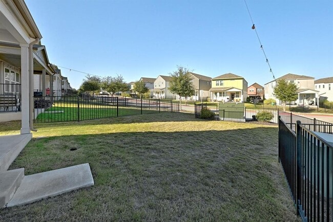 Building Photo - 7416 Travertine Spring Dr