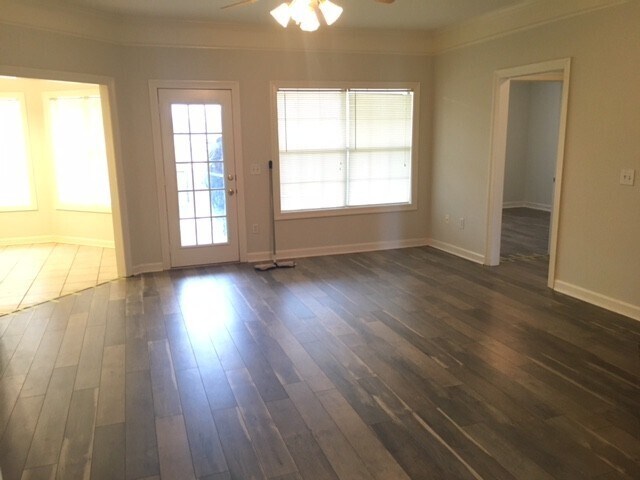 Foto del edificio - 3 bed, 2 bath Home for Rent in Pearl!