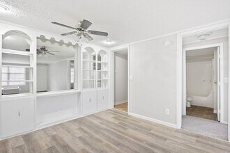 Interior Photo - Independence Village, Reynoldsburg, OH