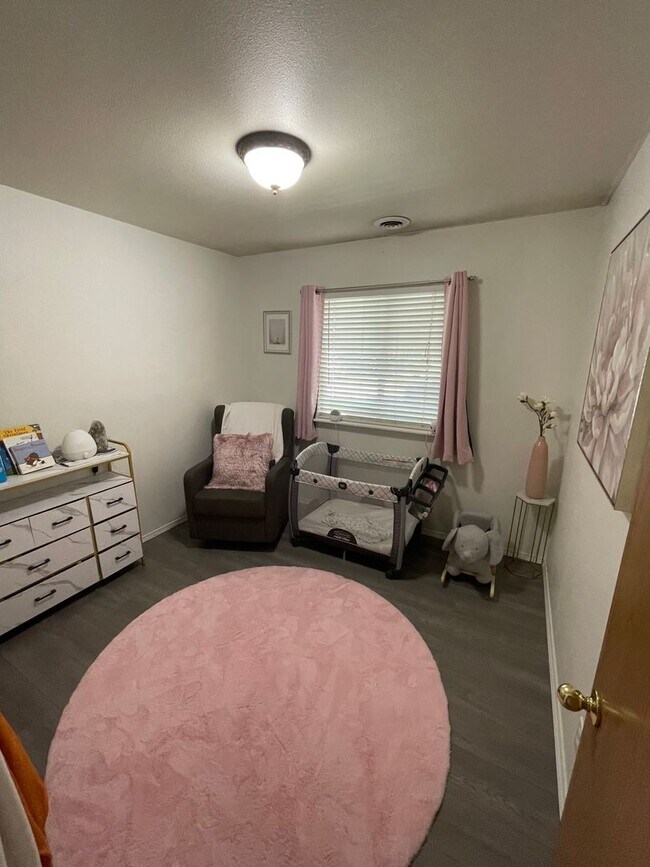 Foto del edificio - Southeast Boise Rental with Vaulted Ceilin...