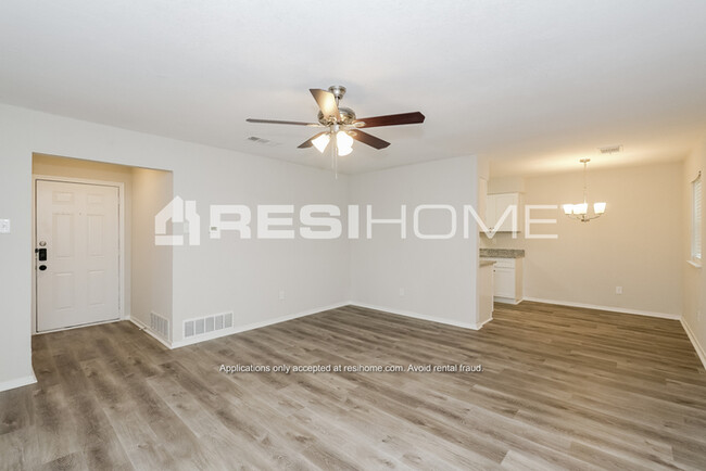 Building Photo - 12308 Spring Branch Drive