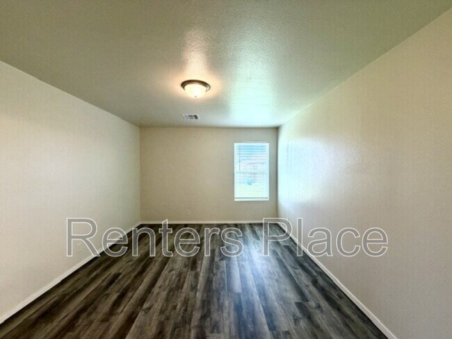 Foto del edificio - 8316 E 161st Pl S