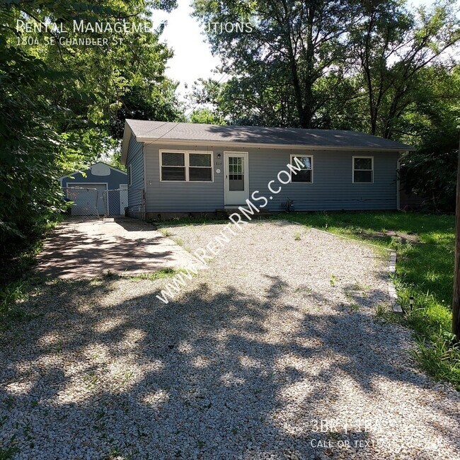 Building Photo - 1804 SE Chandler St - 3 BED/1BATH