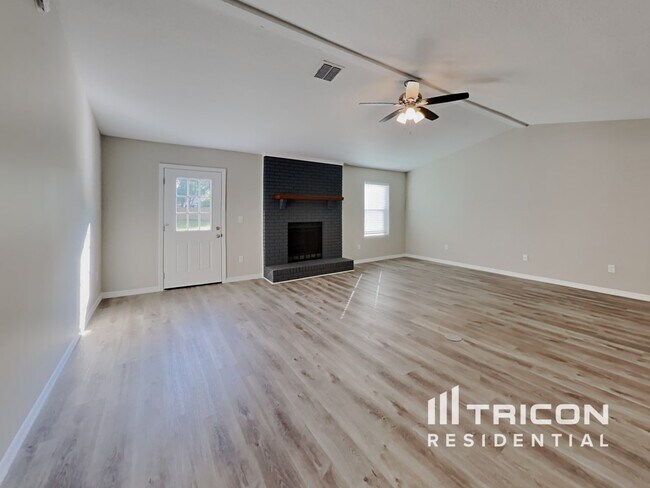 Foto del edificio - 6485 Sierra Dr