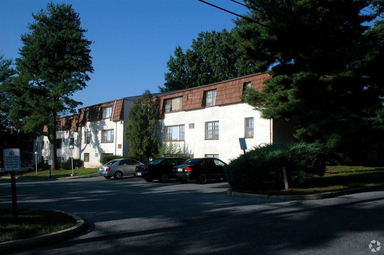 Foto principal - Juniper Hill Apartments