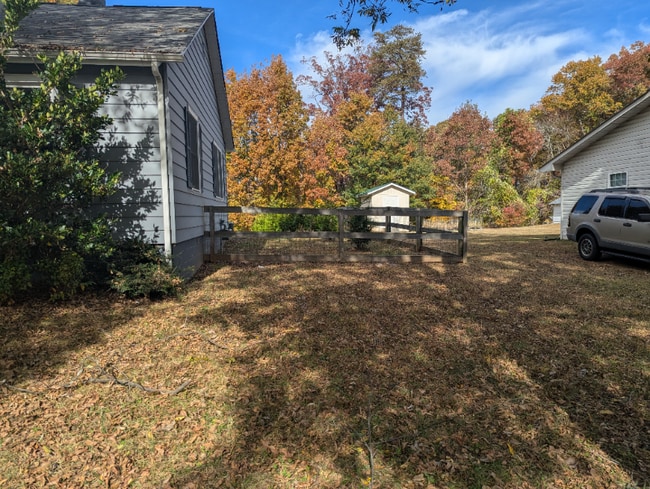 Building Photo - 814 Walker St