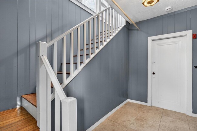 Foto del edificio - 306 Edge Hill Rd