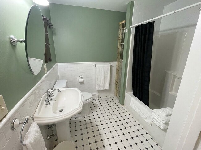 Foto del edificio - 14 Oak St