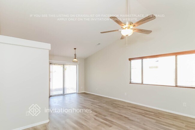 Foto del edificio - 25756 W St Kateri Dr