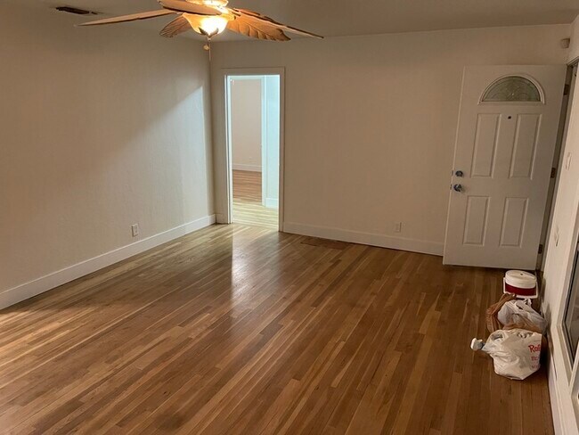 Building Photo - 5641 Velma Way