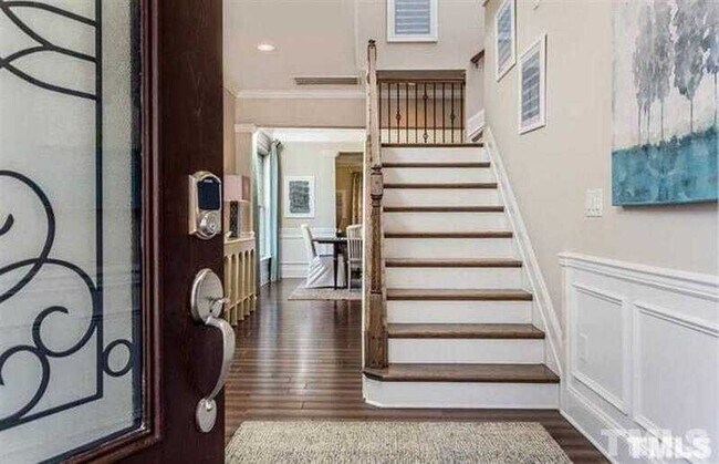 Building Photo - 223 Daymire Glen Ln