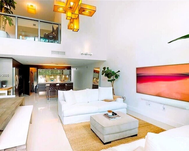 Building Photo - 6000 Collins Ave
