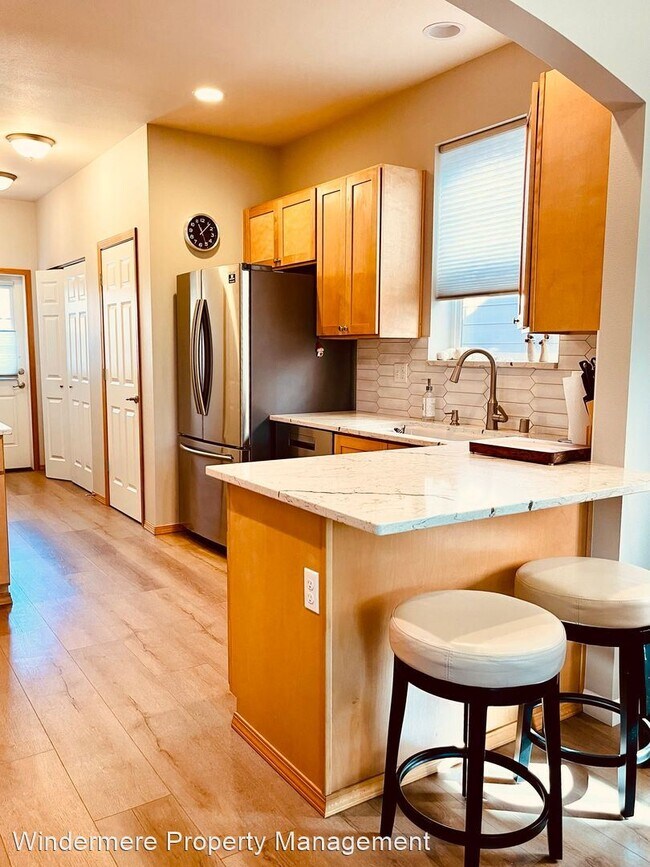 Building Photo - 2 br, 2 bath House - 19372 Willet Lane NE