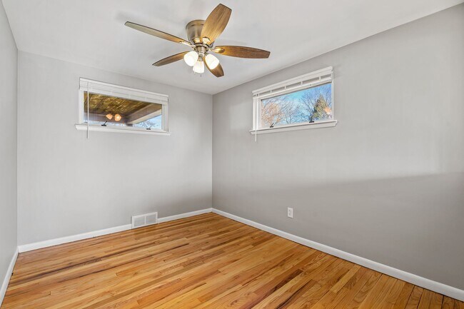 Foto del edificio - Newly updated 3Bed/1.5bath in West Mifflin