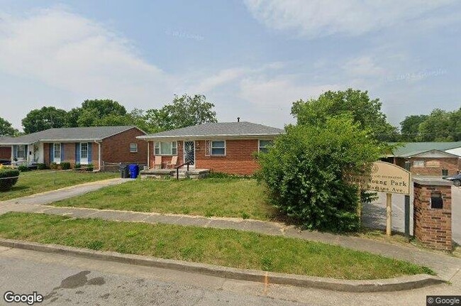 Photo - 1029 St Martins Ave House