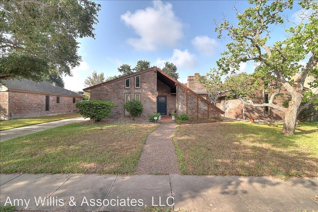 4 br, 2.5 bath House 5530 Tahoe Circle House Rental in Corpus