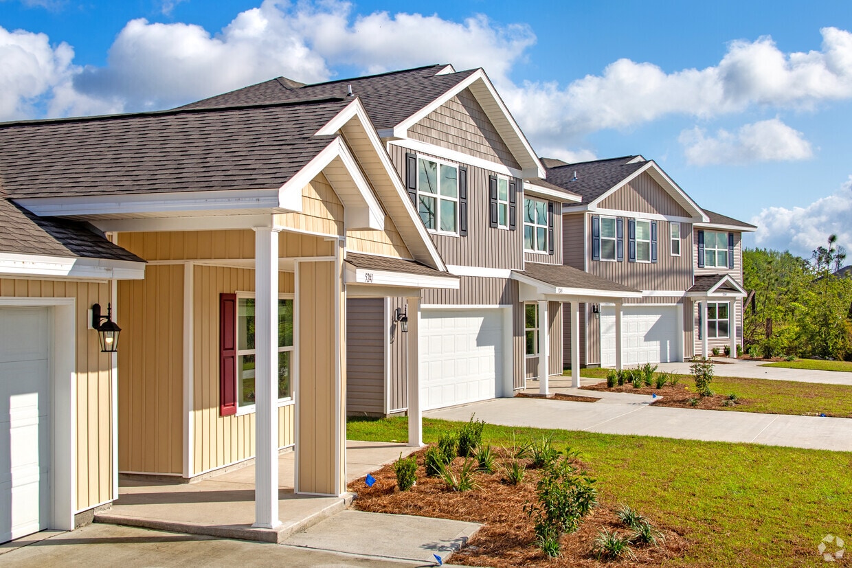 Sunset Village Apartments Panama City, FL