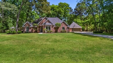 Building Photo - 502 Garrett Dr