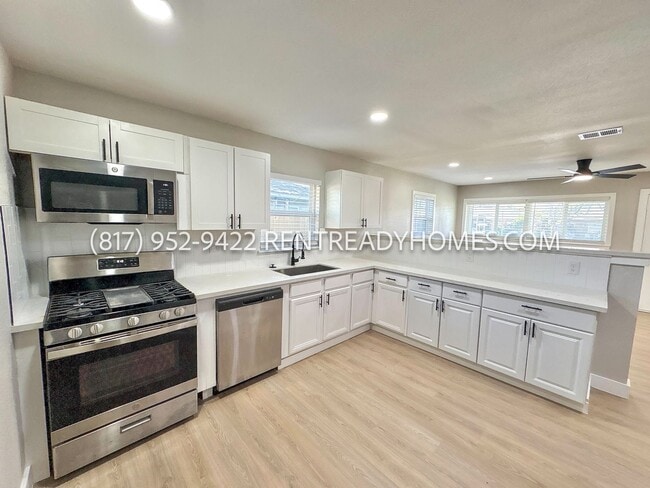 Photo - 3630 Agnes St Apartment