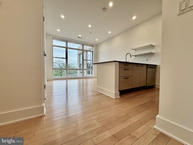 Foto del edificio - 1616 11th St NW