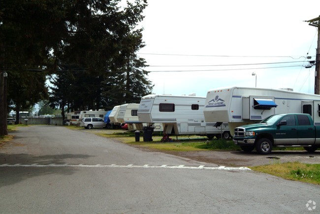 Foto del edificio - Cottonwood Mobile Home Park