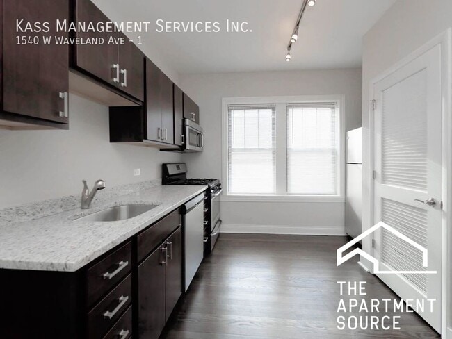 Foto del edificio - 1540 W Waveland Ave