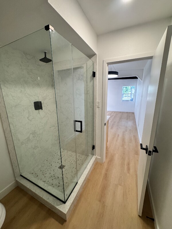 Foto principal - 2616 W Beverly Blvd