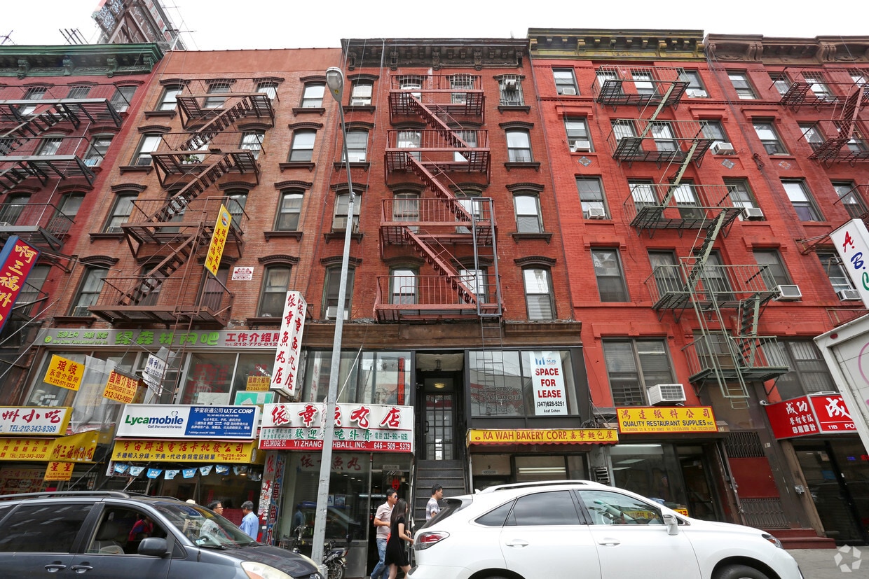 Building Photo - 9 Eldridge St