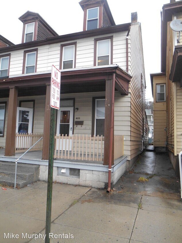 Primary Photo - 3 br, 1 bath House - 623 S. Front Street