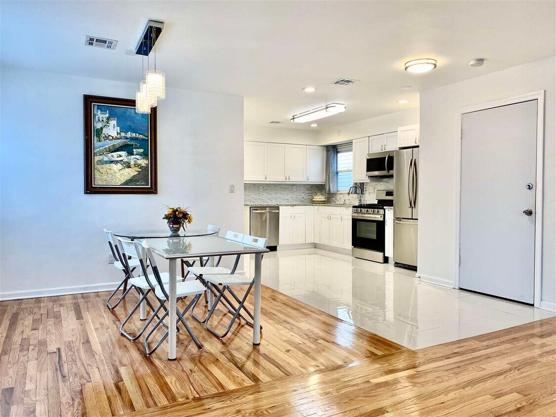 Foto principal - 517 Liberty Ave