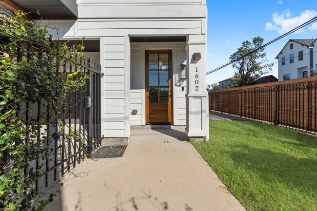 Foto del edificio - 1602 Chestnut St