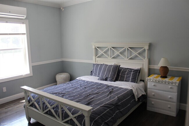 Foto del edificio - 540a Matunuck Beach Rd