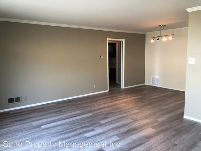Building Photo - 45 Crestline Dr