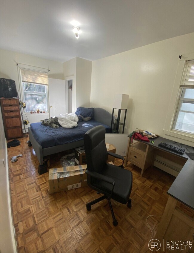 Foto del edificio - 1576 Tremont St