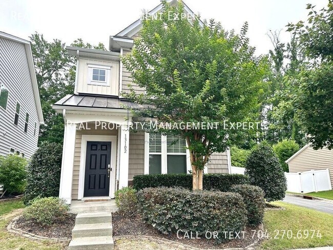 Foto del edificio - 13102 Heath Grove Dr