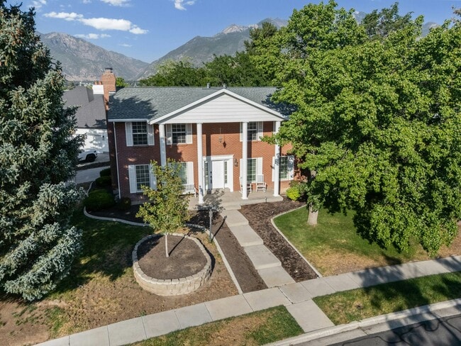 Building Photo - 8441 Rua Branco Dr